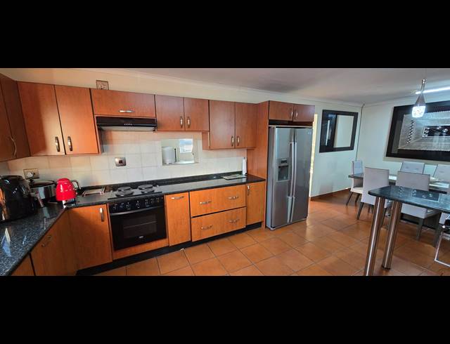 4 BEDROOM FREESTANDING FOR SALE IN BENDOR